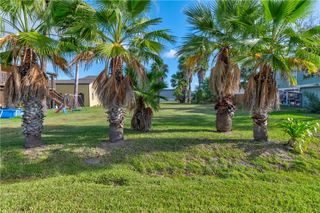 516 W Avenue C, Port Aransas, TX 78373