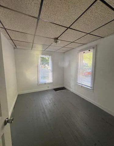 108 Hutchinson Street, Kalamazoo, MI 49001