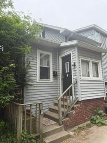108 Hutchinson Street, Kalamazoo, MI 49001