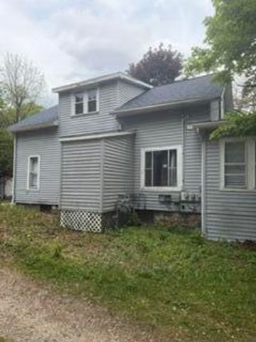 108 Hutchinson Street, Kalamazoo, MI 49001
