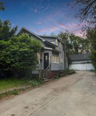 108 Hutchinson Street, Kalamazoo, MI 49001
