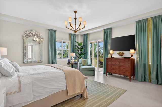 3920 N Flagler Drive 401, West Palm Beach, FL 33407