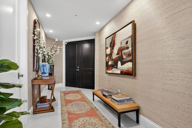 3920 N Flagler Drive 401, West Palm Beach, FL 33407