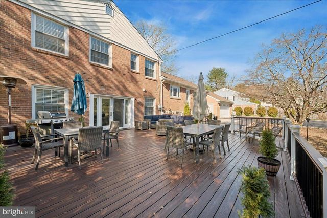 1721 SHERWOOD CIR, Villanova, PA 19085