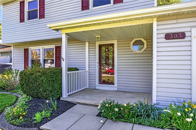 383 Pebbleview Drive, Greece, NY 14612