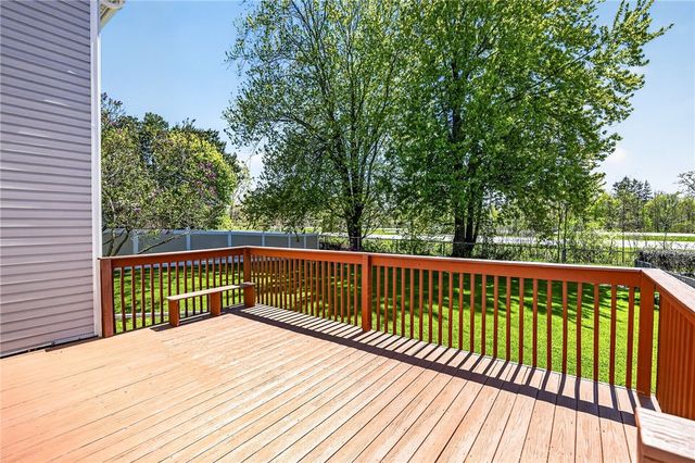 383 Pebbleview Drive, Greece, NY 14612