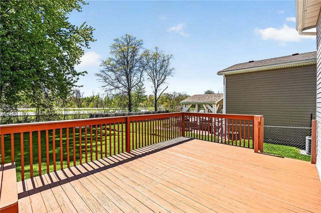 383 Pebbleview Drive, Greece, NY 14612