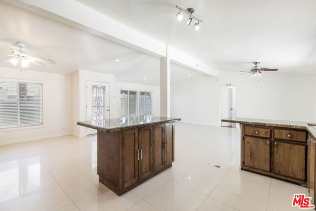 27584 Onyx Lane, Castaic, CA 91384