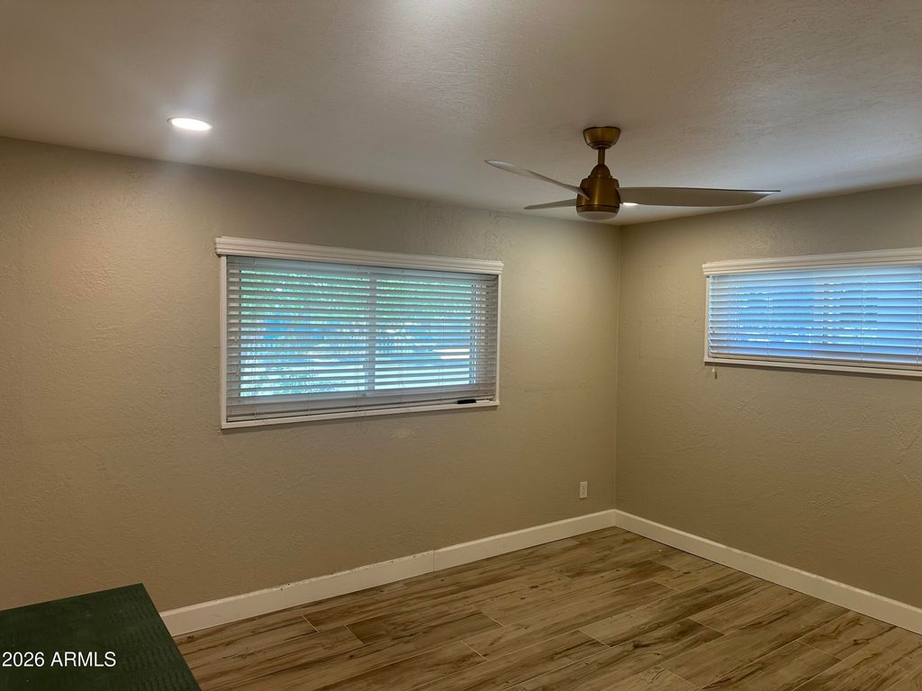 Image 18 of property listing at 2607 N 71ST Place, Scottsdale, AZ 85257