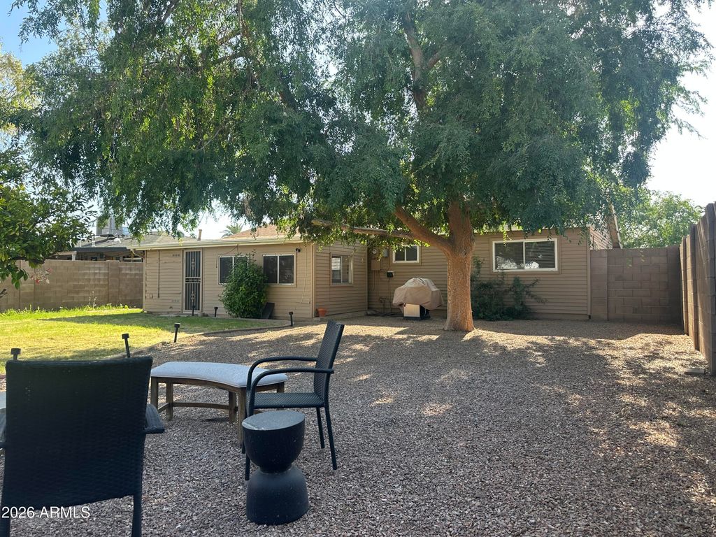 Image 23 of property listing at 2607 N 71ST Place, Scottsdale, AZ 85257