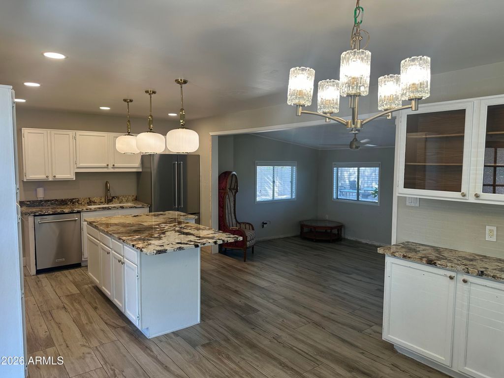 Image 4 of property listing at 2607 N 71ST Place, Scottsdale, AZ 85257