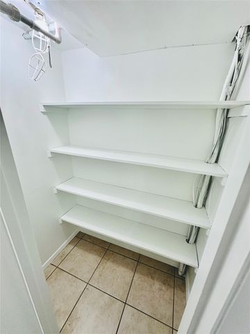 601 W 11th ST 223, Austin, TX 78701