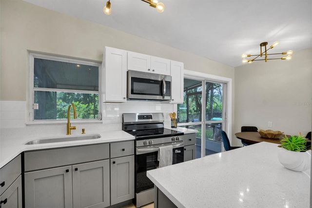 120 WILMER AVENUE, Orlando, FL 32811