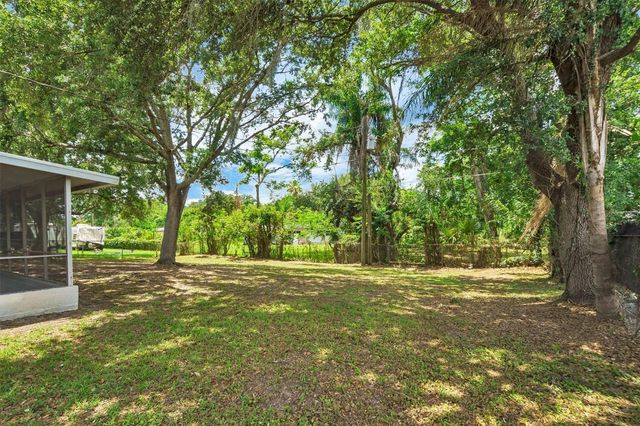 120 WILMER AVENUE, Orlando, FL 32811