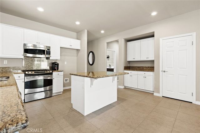 5354 Corte Cercado, Hemet, CA 92545