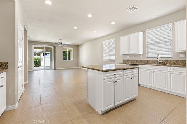 5354 Corte Cercado, Hemet, CA 92545
