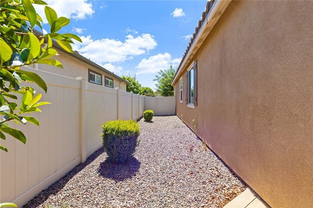 5354 Corte Cercado, Hemet, CA 92545