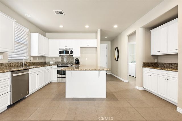5354 Corte Cercado, Hemet, CA 92545