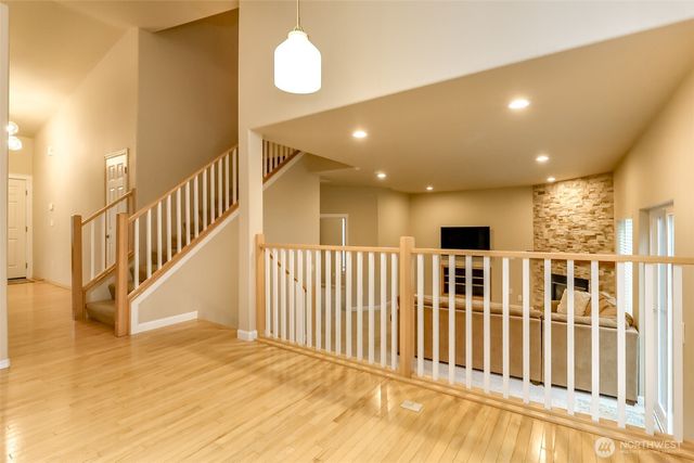 23311 SE 269th Street, Maple Valley, WA 98038