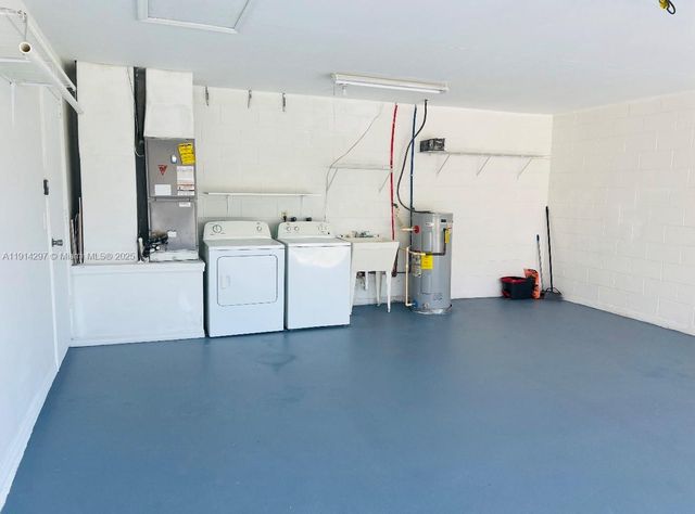 807 Mountbatten Lane, Kissimmee, FL 34758