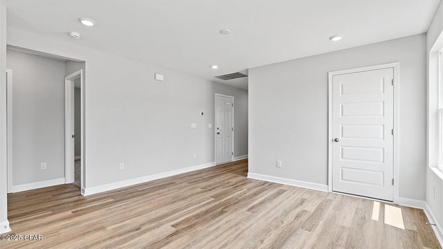 343 Robinson Bluff Road, Panama City Beach, FL 32407