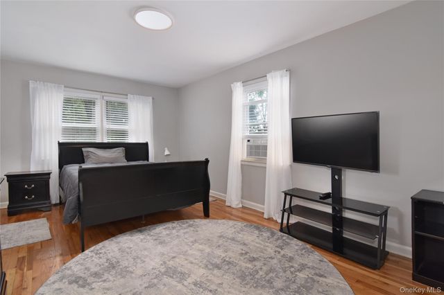 17 Leewood Circle 4R, Eastchester, NY 10709