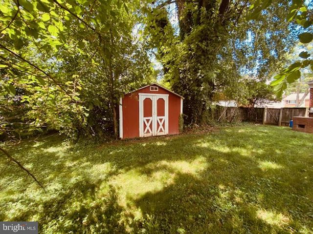 4418 IVES ST, Rockville, MD 20853
