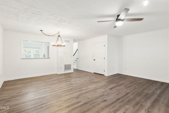 205 Oak Hollow Court, Raleigh, NC 27613