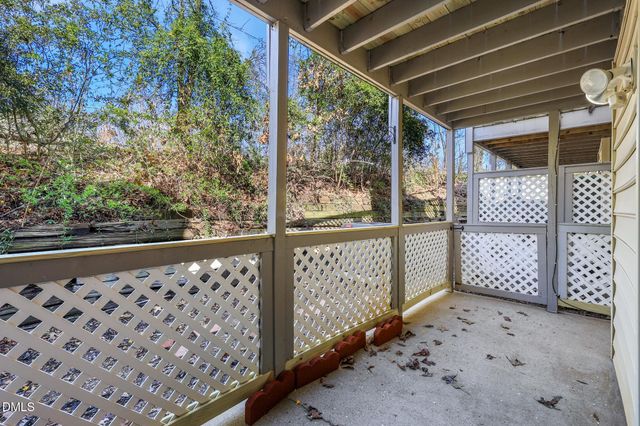 205 Oak Hollow Court, Raleigh, NC 27613