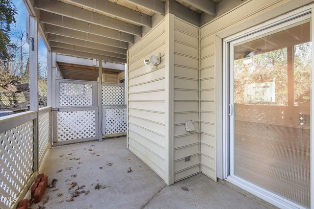 205 Oak Hollow Court, Raleigh, NC 27613