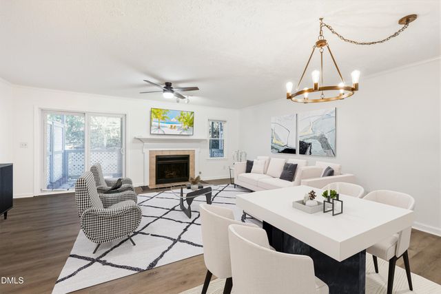 205 Oak Hollow Court, Raleigh, NC 27613