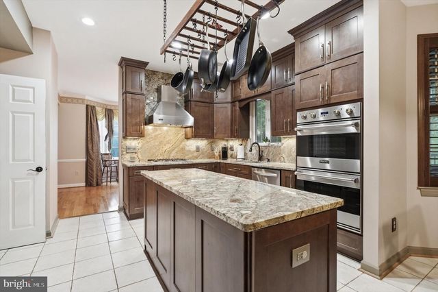 3313 NICHOLAS CT, Ijamsville, MD 21754