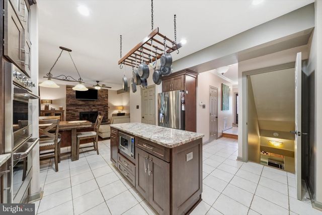 3313 NICHOLAS CT, Ijamsville, MD 21754