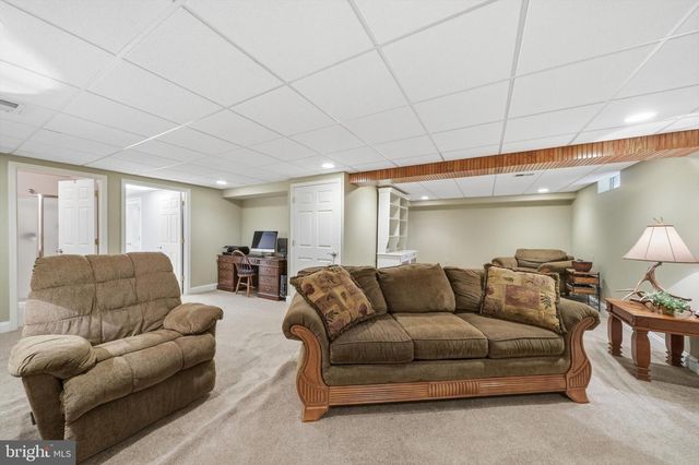 3313 NICHOLAS CT, Ijamsville, MD 21754