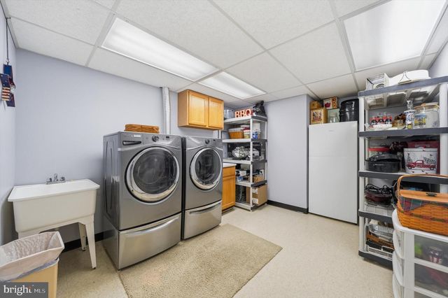 3313 NICHOLAS CT, Ijamsville, MD 21754