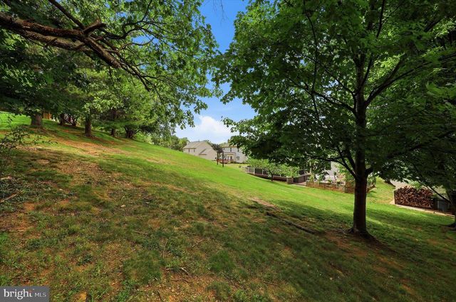 3313 NICHOLAS CT, Ijamsville, MD 21754