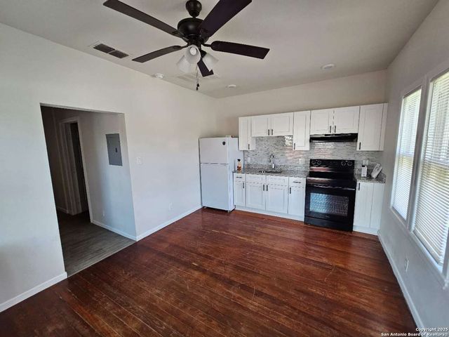 2800 Morales, San Antonio, TX 78207