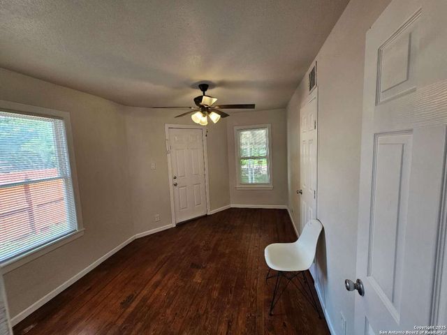 2800 Morales, San Antonio, TX 78207