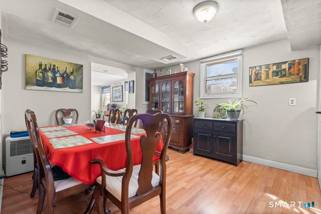 166 Glenwood Road, Clinton, CT 06413