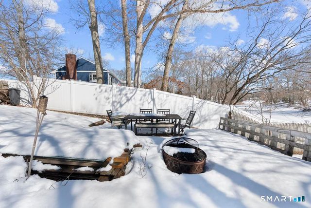 166 Glenwood Road, Clinton, CT 06413