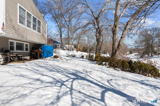 166 Glenwood Road, Clinton, CT 06413