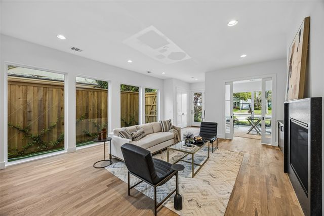 5526 Ellsworth Avenue, Dallas, TX 75206