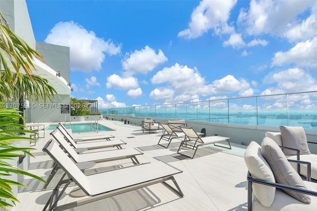 1400 Biscayne Blvd 1706, Miami, FL 33132
