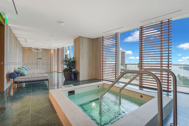 1400 Biscayne Blvd 1706, Miami, FL 33132