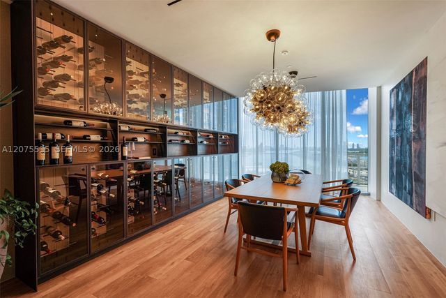 1400 Biscayne Blvd 1706, Miami, FL 33132