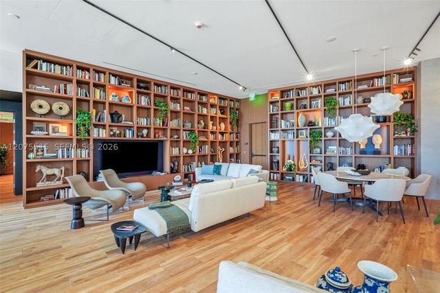 1400 Biscayne Blvd 1706, Miami, FL 33132
