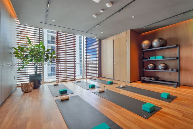 1400 Biscayne Blvd 1706, Miami, FL 33132