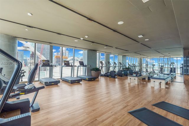 1400 Biscayne Blvd 1706, Miami, FL 33132
