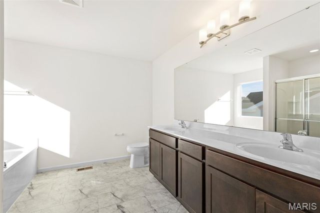 277 Osprey Court, Lake St Louis, MO 63367