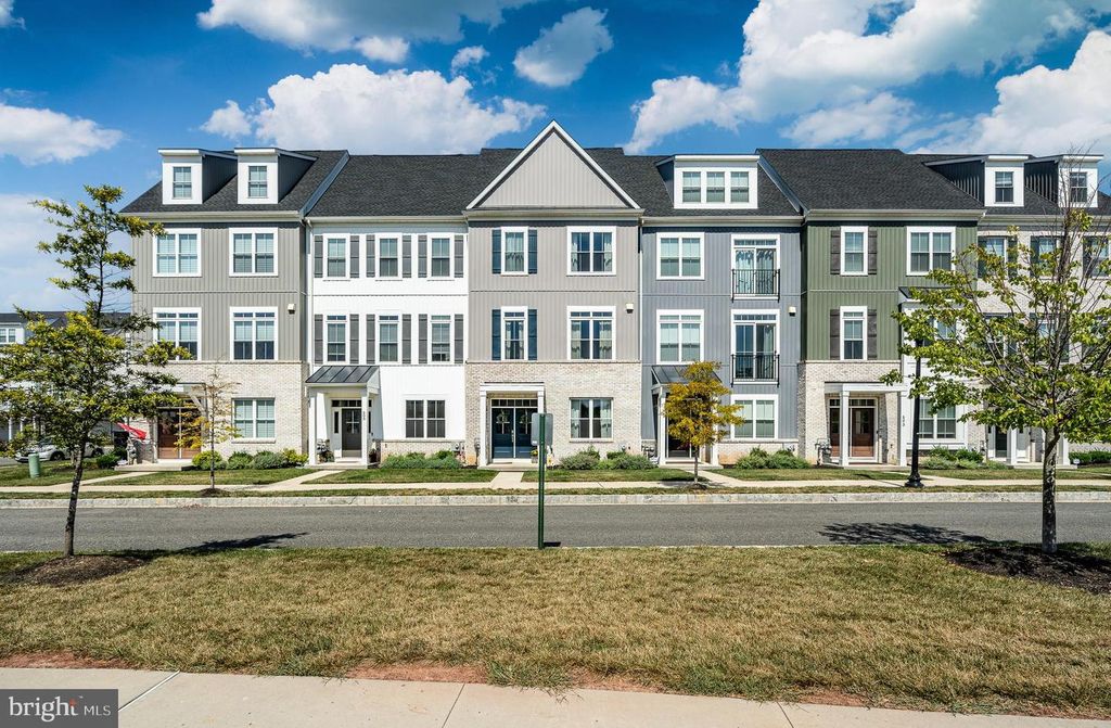 507 BENNETT ST, Phoenixville, PA 19460
